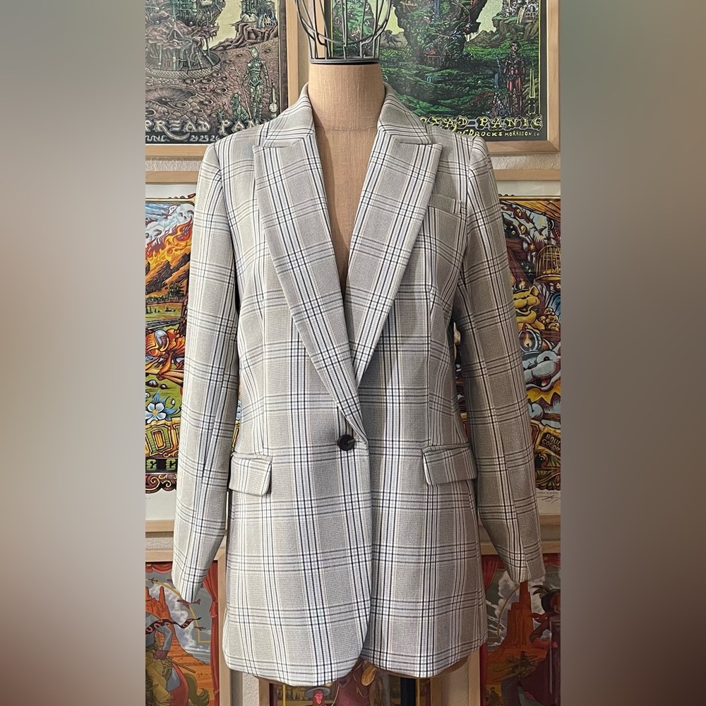 On 34th plaid suit jacket